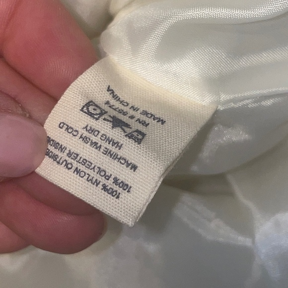 EUC Simply Sourthern Quilted Puffy Puffer Vest Pineapple Metallic Size Small - Picture 6 of 7